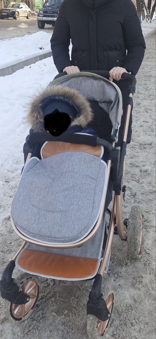 Продам коляску в отличнлм состоянии