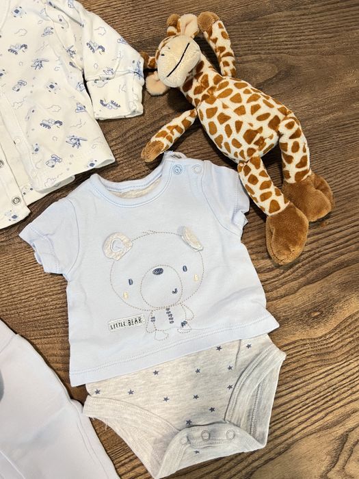 Лот дрешки 0-3 м за момче