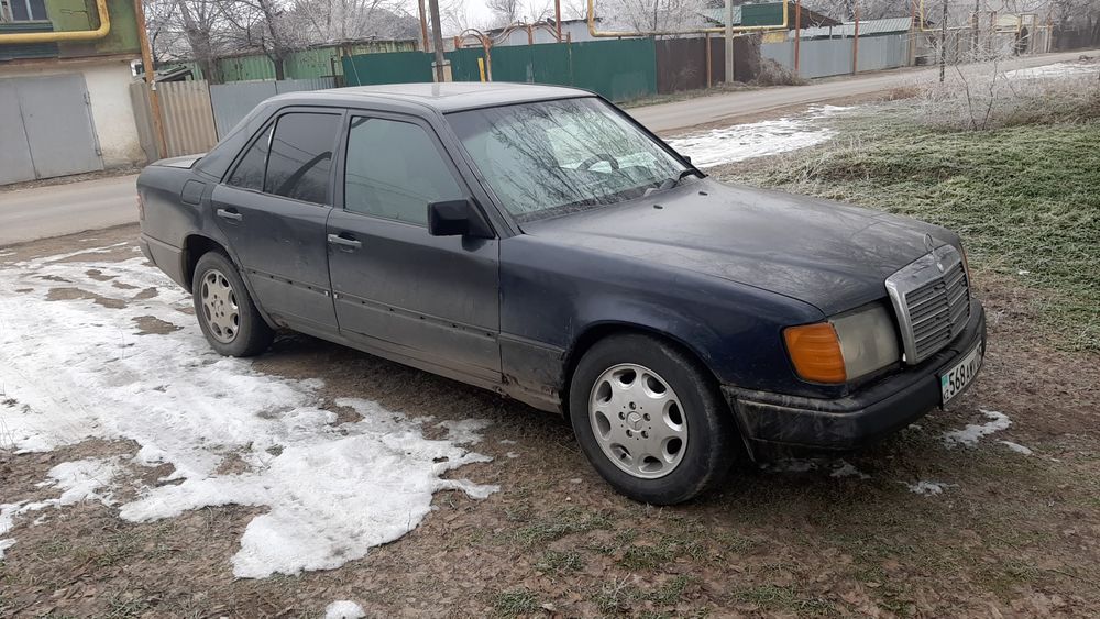 Продам Мерсесес 124