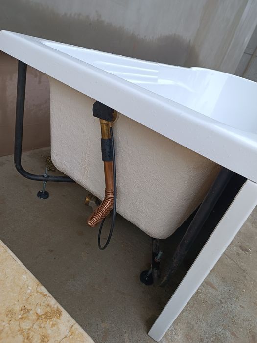 Cadă 180x80 din acril