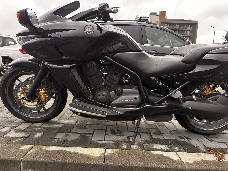 Honda dn 01 automata 2008