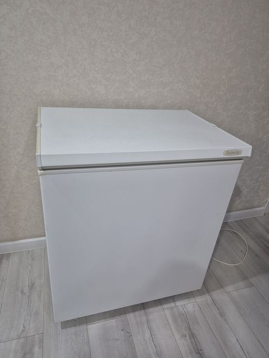 Продаю морозильную камеру