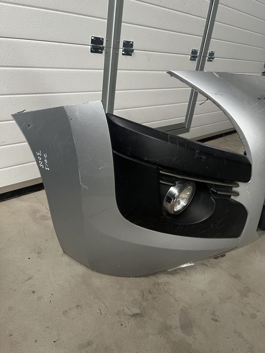 Bara față Peugeot 3008 2013