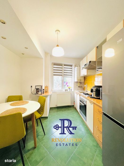 Comision 0! Ap. la cheie, în bloc mic, zonă de case-Grand Hotel Italia