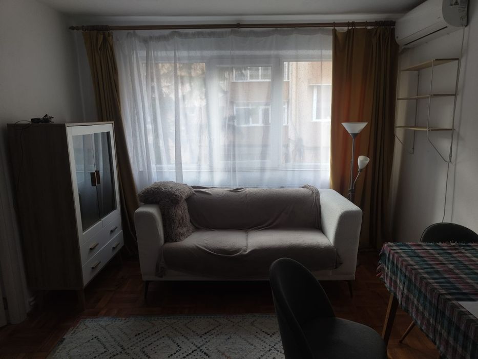 Apartament de inchiriat