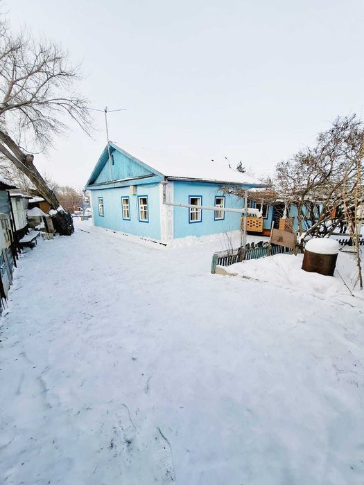 ПРодам дом 4 комнаты 10соток