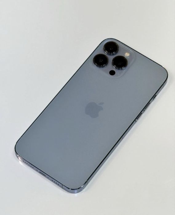 iPhone 13 PRO MAX 100% battery