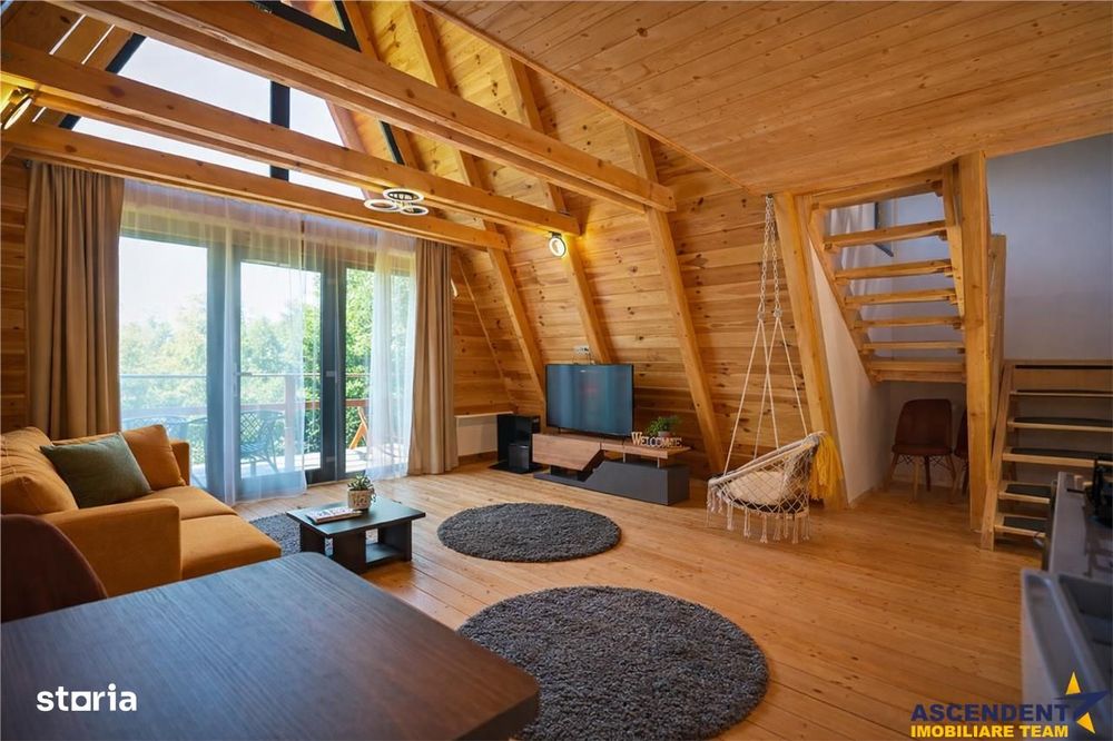 Eleganta,echipata casa A Frame,1.200 mp teren,deschidere Piatra Craiul