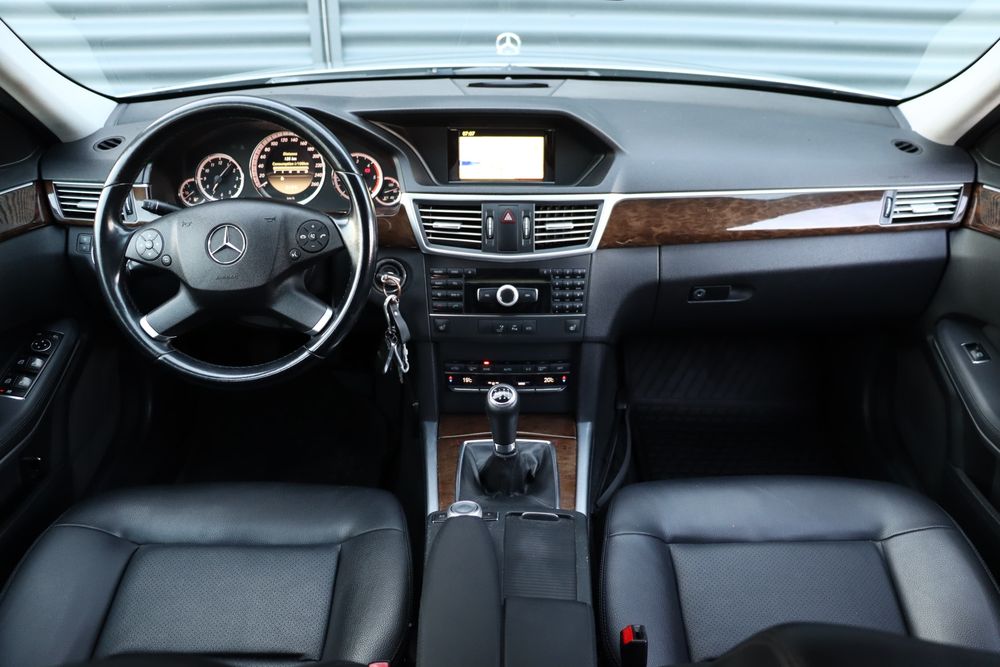 Mercedes  EClass