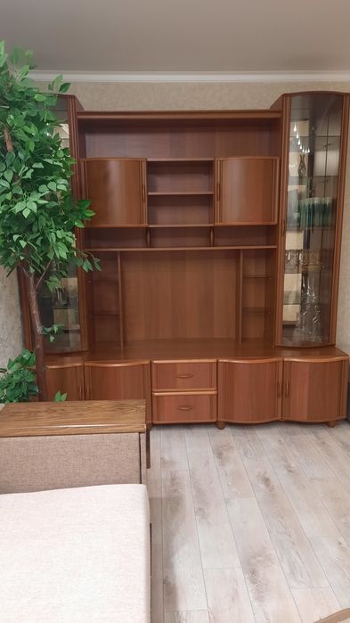 Продам стенку для зала, гостиной