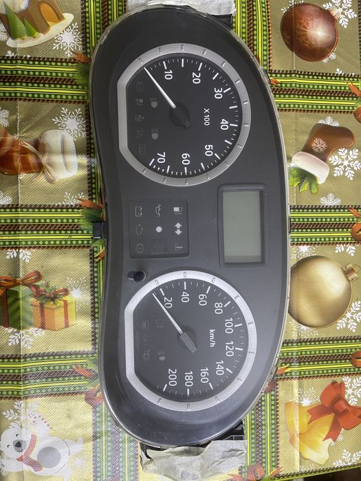 Car kit hands free și stop Opel Astra j si ceasuri bord logan