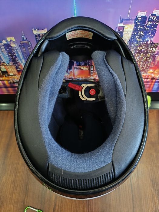 Мото шлем от Японского бренда ARAI QUANTUM F