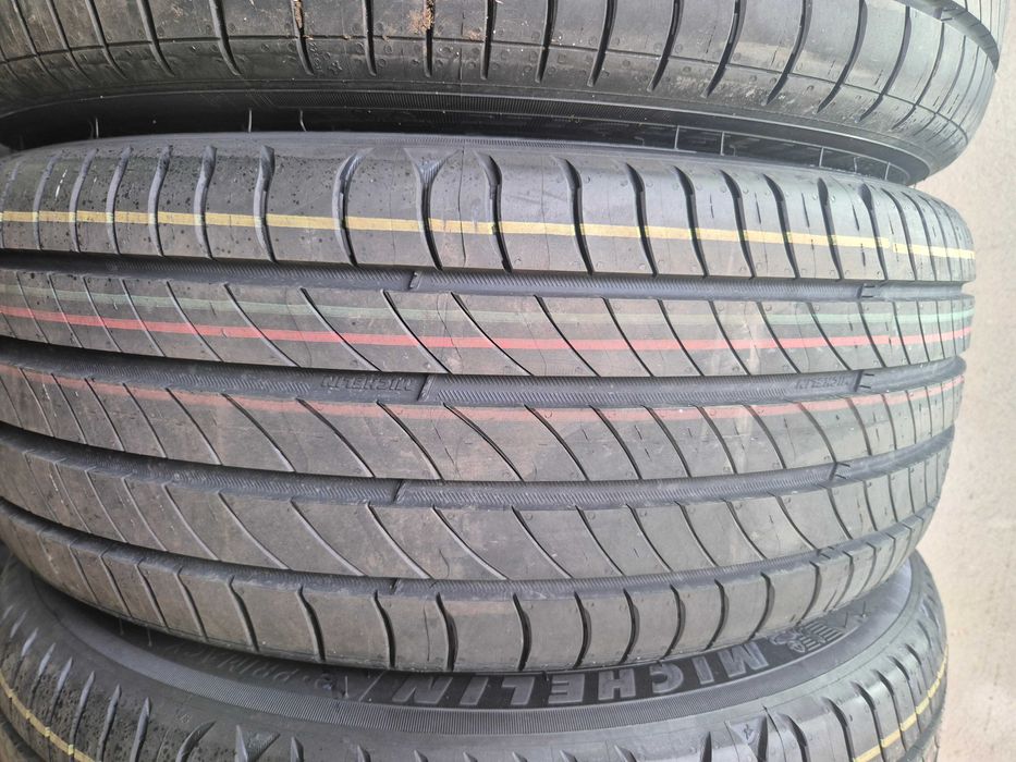 4 Anvelope de VARA - 215/45/18 - Michelin E-Primacy - NOI - DOT 2025 !
