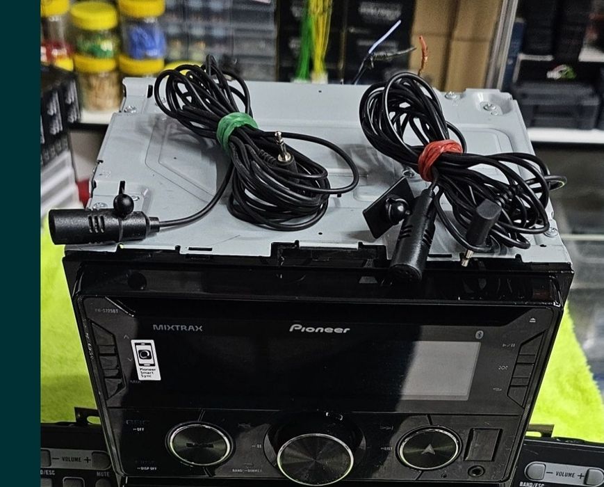 Pioneer 725bt ariginal ideal holatda