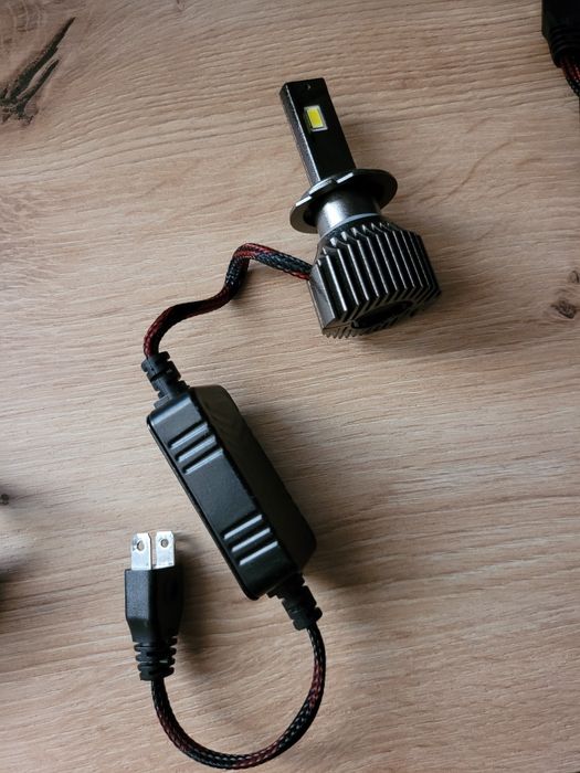 Seturi LED H7 – fază scurtă/lungă – stare foarte bună