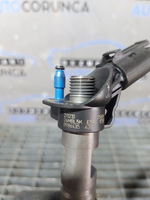 Injector Kia Sorento II 2.2 D 2009 - 2015 197CP D4HB (692) Diesel 0986435420