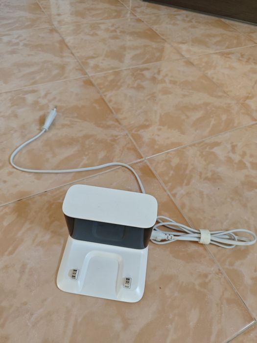 Продавам робот прахосмукачка Dreame Robot Vacuum D9
