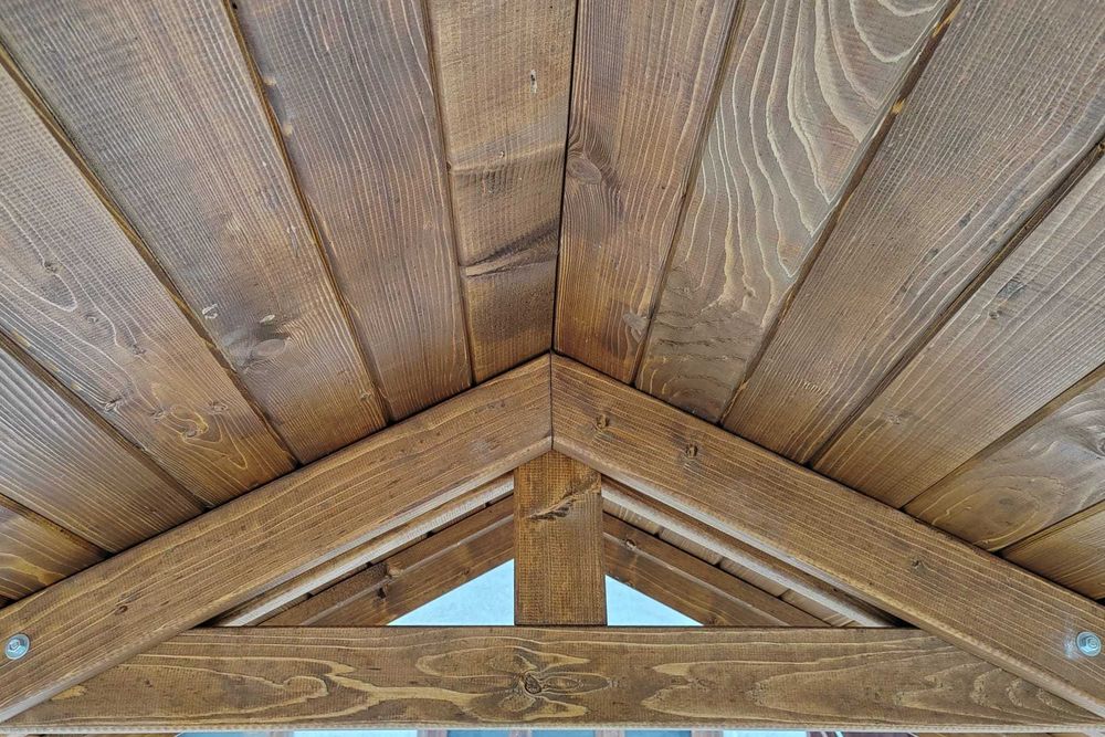 Foisor din lemn pentru gradina, curte