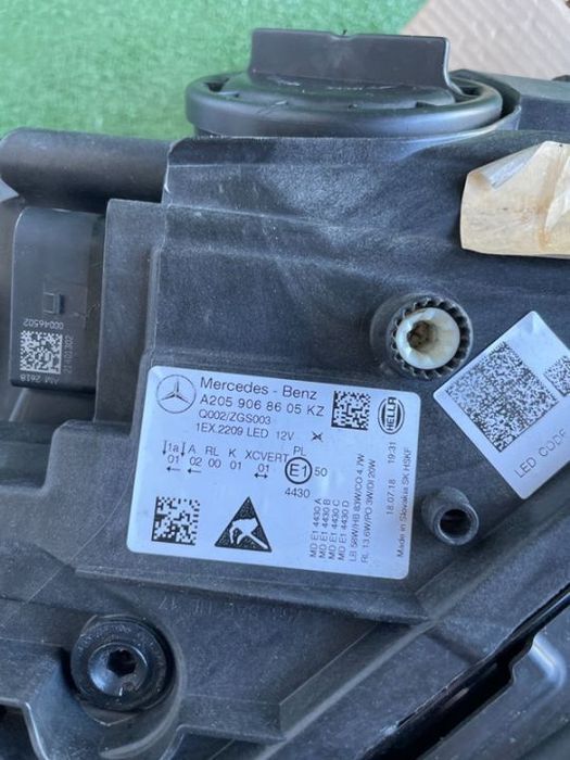 far dreapta mercedes c class w205 facelift full led 2018-2020