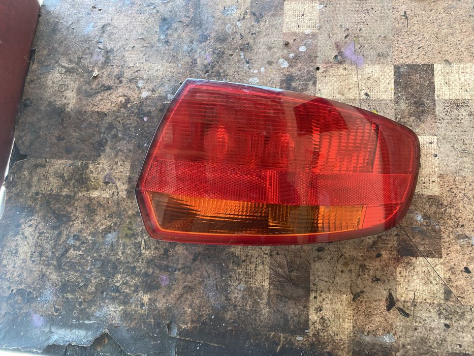 Десен стоп за ауди а3 спортбек