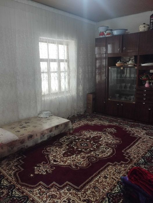 Тошкент вил бостонлик үи сотилади хужати бор 11 сотых газ свет су бор