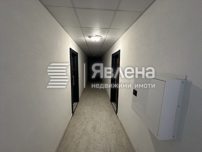 Продава се Тристаен апартамент в Перник, Изток - 101 кв.м за 870 €/кв.м - Снимка #7