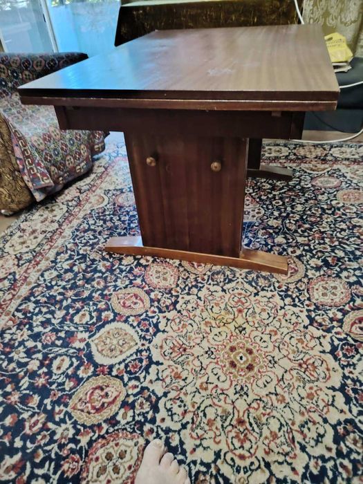 Продават се мебели