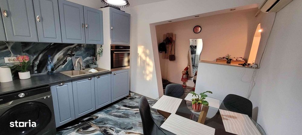 Apartament 2 camere, decomandat, balcon, Bacău, ALEEA Metalurgiei