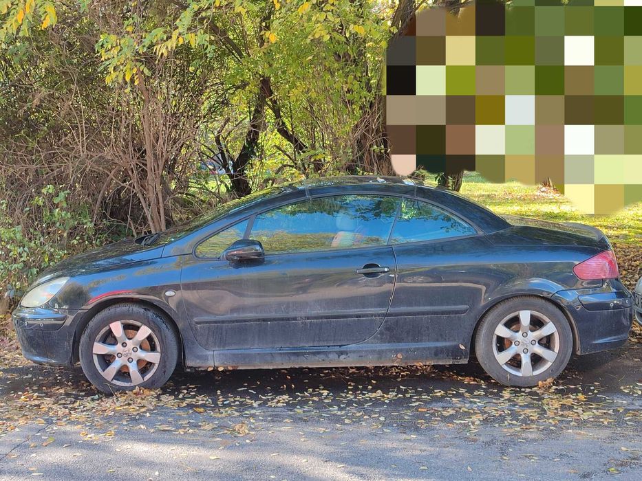 Продавам личния си автомобил - Peugeot 307 CC