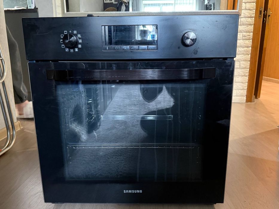 Духовка Samsung NV70K