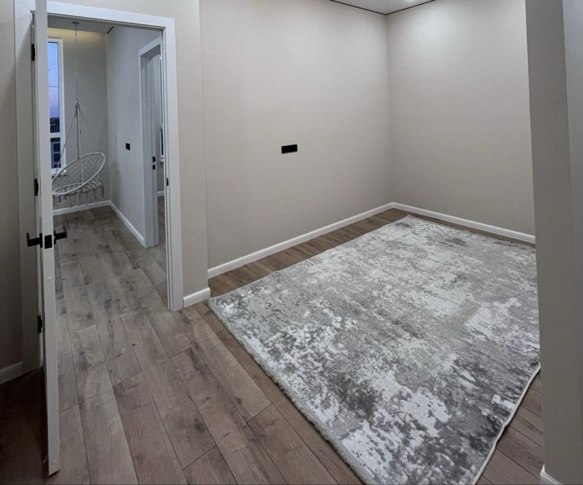 Ковер 2/3 в хорошем состоянии