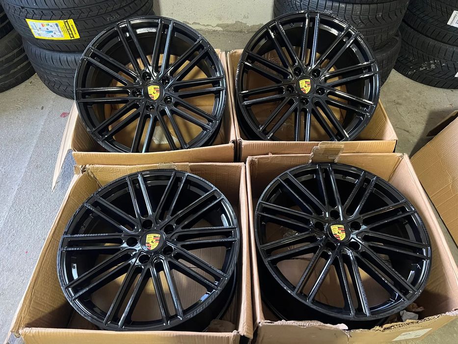 Jante Porsche 21 R21Panamera porsche cayenne jante porsche in doua latimi gloss black cu mici defecte