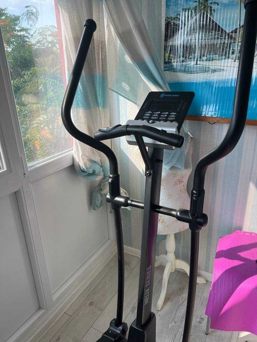 Bicicleta eliptica pentru apartament