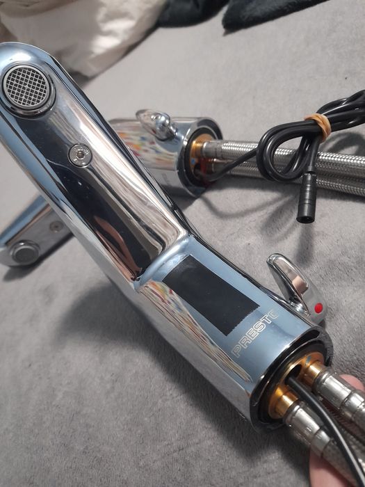 Baterii chiuveta pe senzor PRESTO