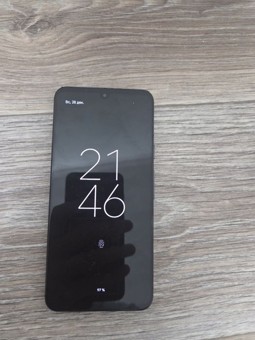 Продам телефон Google pixel 8