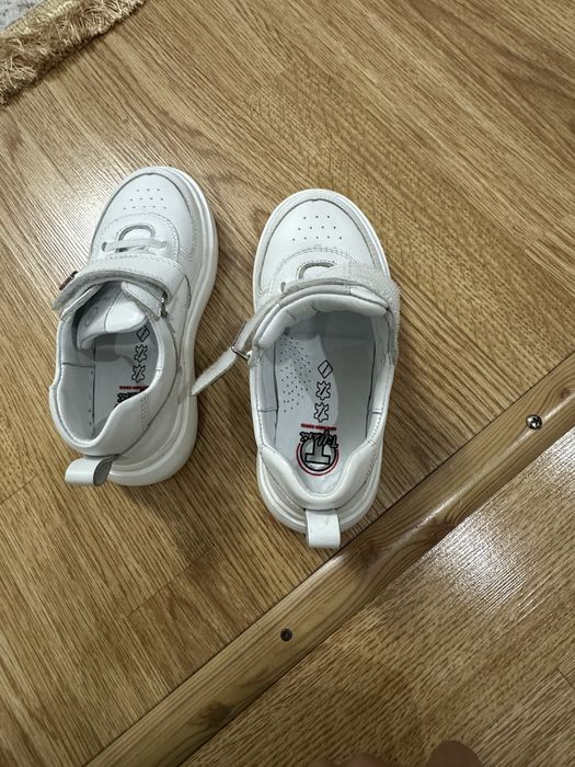 Кроссовки Тифлани