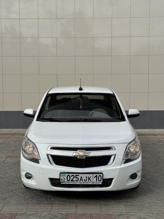 Продам шевроле кобальт автомат