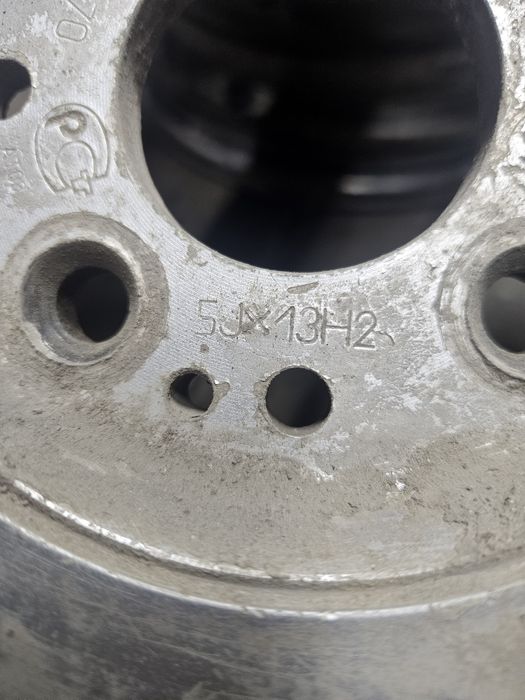 Комплект литые диски 13