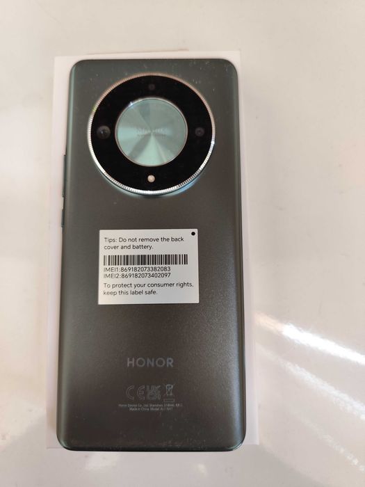 Продавам gsm Honor magic 6 like, 8 рам ,256 памет,108 пиксела камера с AI