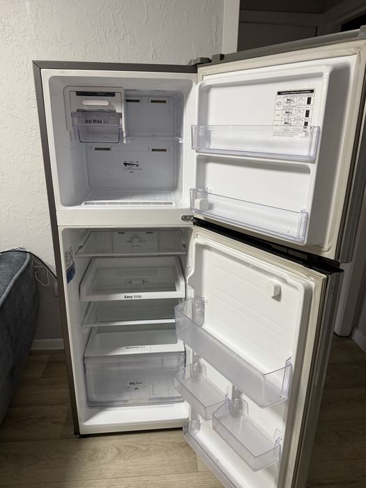 Холодильник samsung