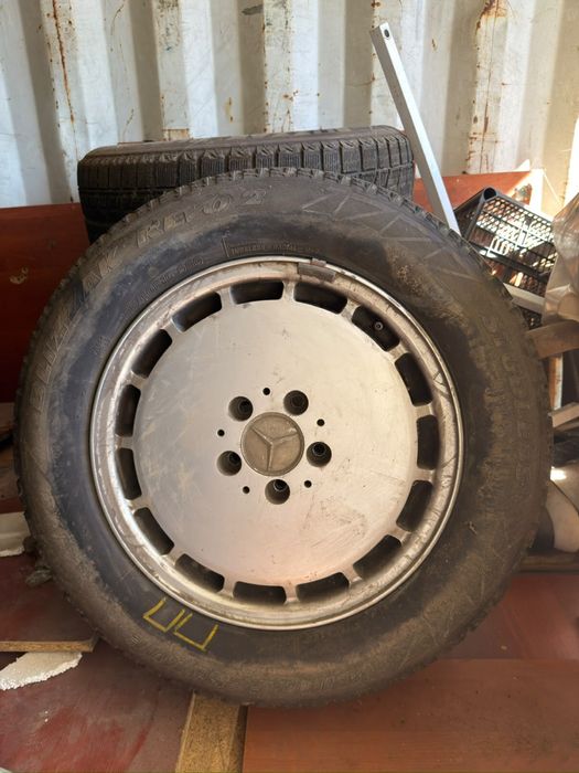 Зимние шины 225/60 R16