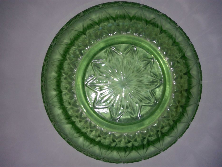 Стъклена фруктиера