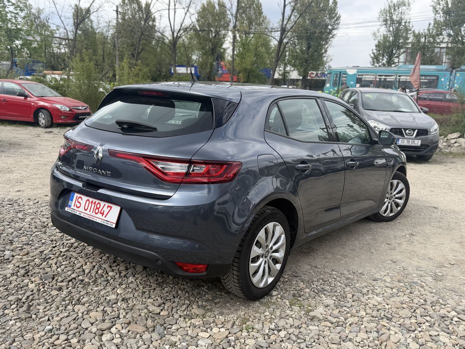 Renault Megane 4 Hatchback, 1.3 benzina manual 2019, euro 6. Nu necesita investitii, revizie, filtre si distributie schimbate cu factura !