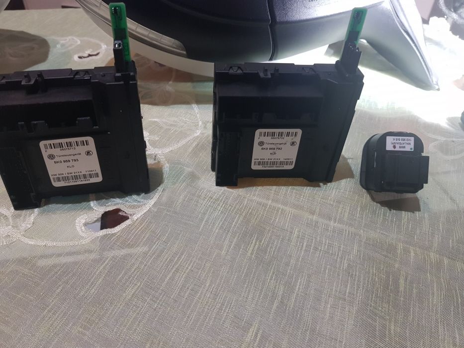 Oglinzi vw tiguan 2012,electrice cu incalzire si semnalizare led. +cal