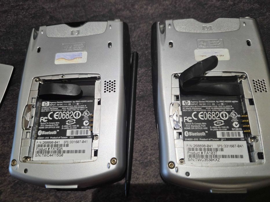 2 броя джобни компютри - HP IPAQ H2200