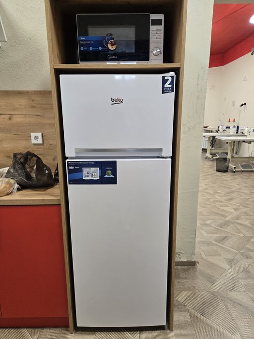 Продам Холодильник Beko