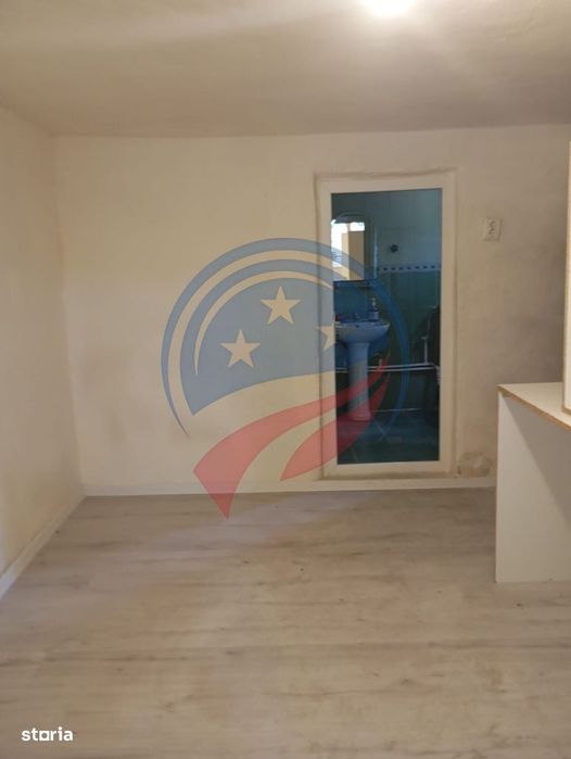 Reducere Pret - Casa Renovabila + 600 Mp Teren - Bariera Valcii
