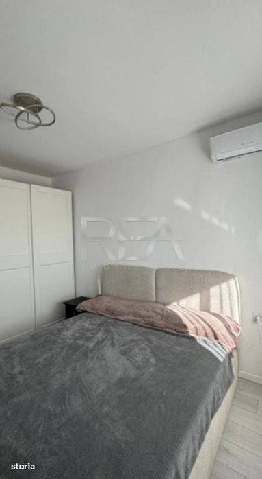 3 camere, 7/11, 87,5mp, bloc 2025-Pacii