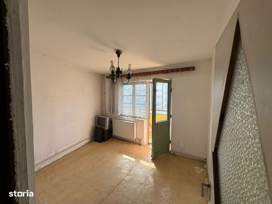 Apartament 4 camere, etaj 6, ultra central