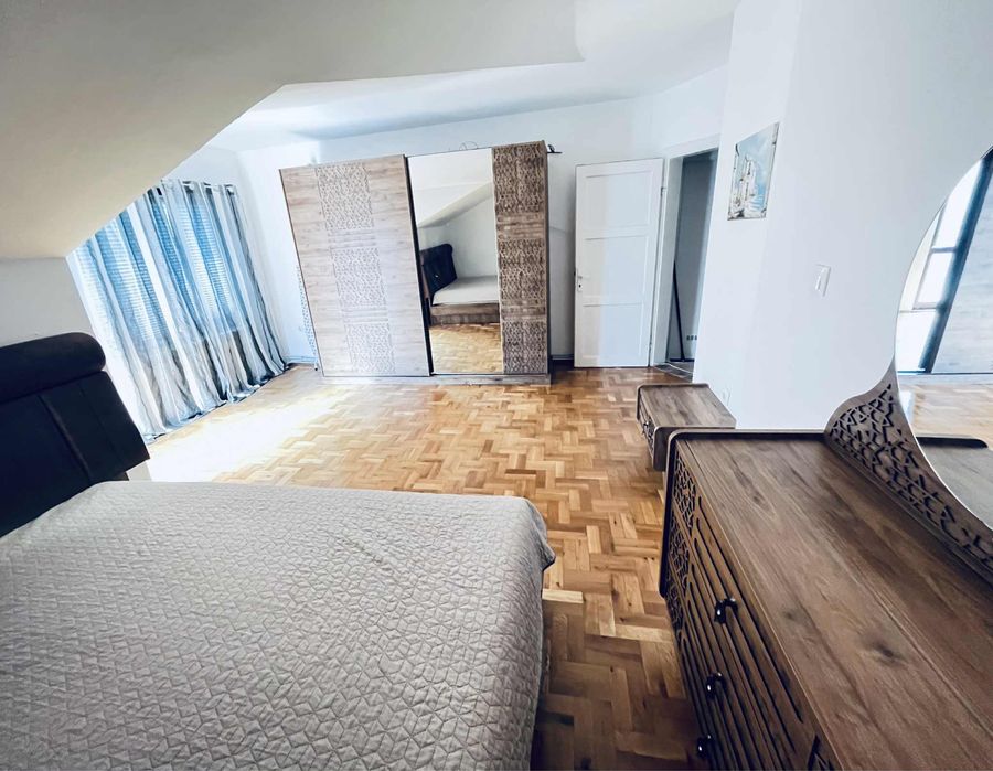 Търси съквартирант/гр. Варна,ж-к Чаталджа/350лв-179€